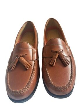 NEW Cole Haan Pinch Loafers Dress Shoes Mens Sz. 8.5M Saddle TanLeather Tassels